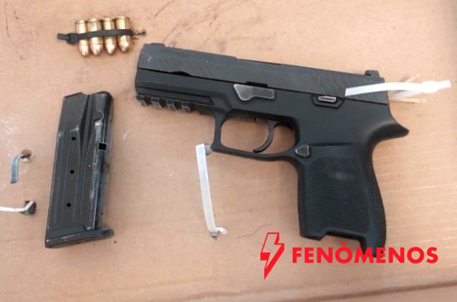 FGR OBTIENE SENTENCIA DE 12 AÑOS DE PRISIÓN EN CONTRA DE UNA PERSONA POR PORTACIÓN DE ARMA DE FUEGO, INHIBIDOR DE SEÑAL Y ROBO FGR OBTIENE SENTENCIA DE 12 AÑOS DE PRISIÓN EN CONTRA DE UNA PERSONA POR PORTACIÓN DE ARMA DE FUEGO, INHIBIDOR DE SEÑAL Y ROBO