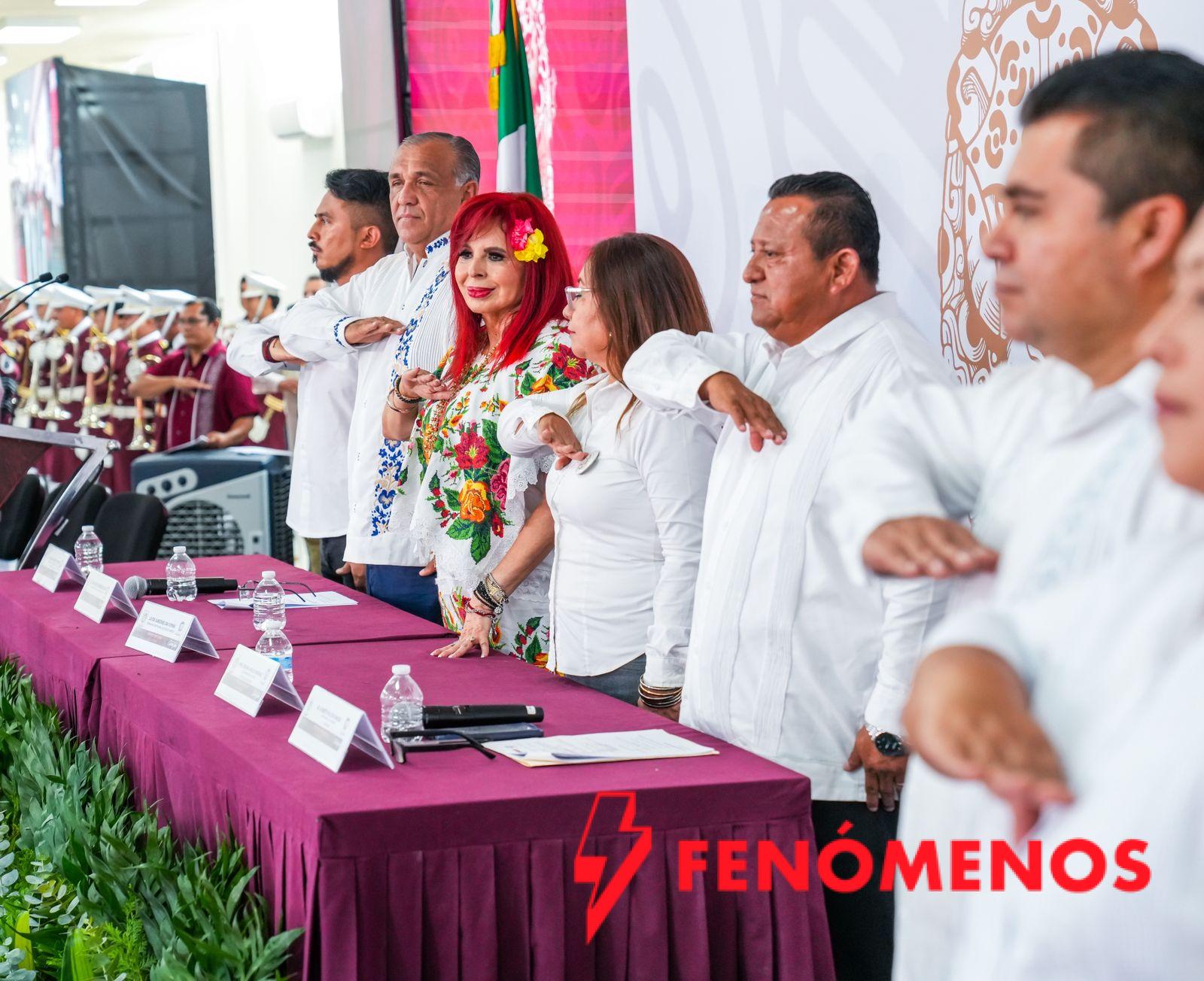 LA GOBERNADORA LAYDA SANSORES SAN ROMÁN ATESTIGUÓ EL PRIMER INFORME DEL ALCALDE DE ESCÁRCEGA, JUAN CARLOS HERNÁNDEZ RATH