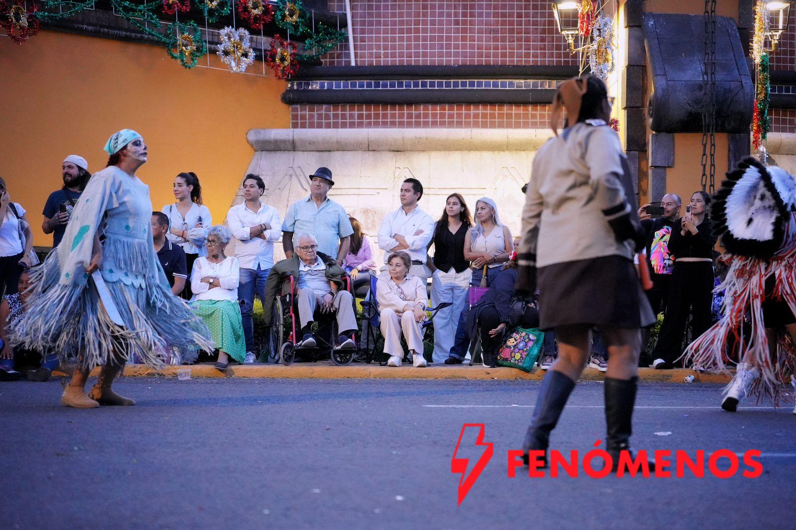 Acude Felifer Macías al tradicional festejo de los concheros en el centro de la ciudad Acude Felifer Macías al tradicional festejo de los concheros en el centro de la ciudad