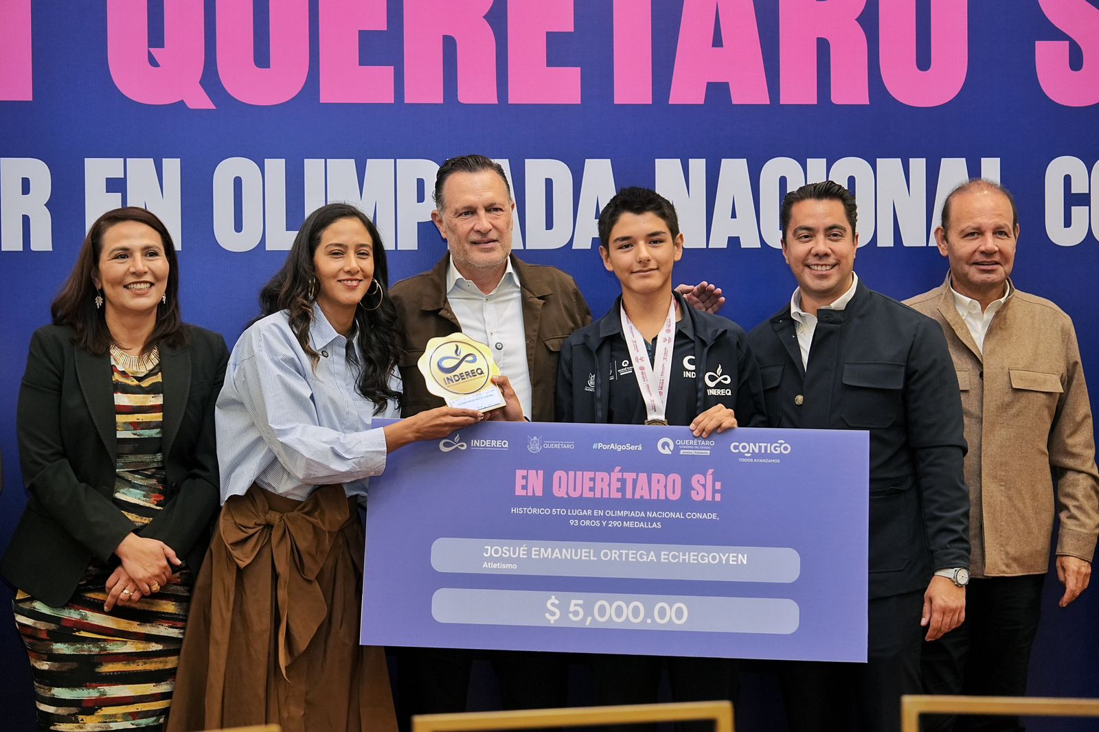 Imagen de Asiste Felifer Macías al desayuno con medallistas de la Olimpiada Nacional CONADE 2025 13