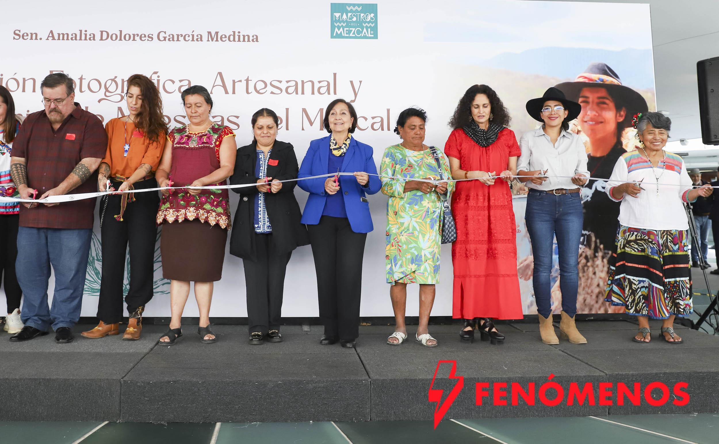 Inauguran en el Senado muestra Fotográfica, Artesanal y Gastronómica Maestras del Mezcal