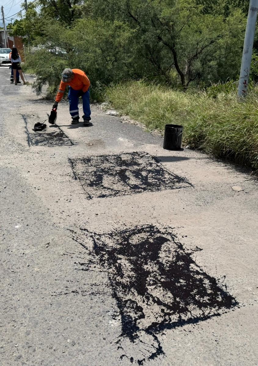 Imagen de Anuncia Felifer Macías respuesta inmediata a baches con la Mega Estrategia para Rehabilitar Vialidades 18