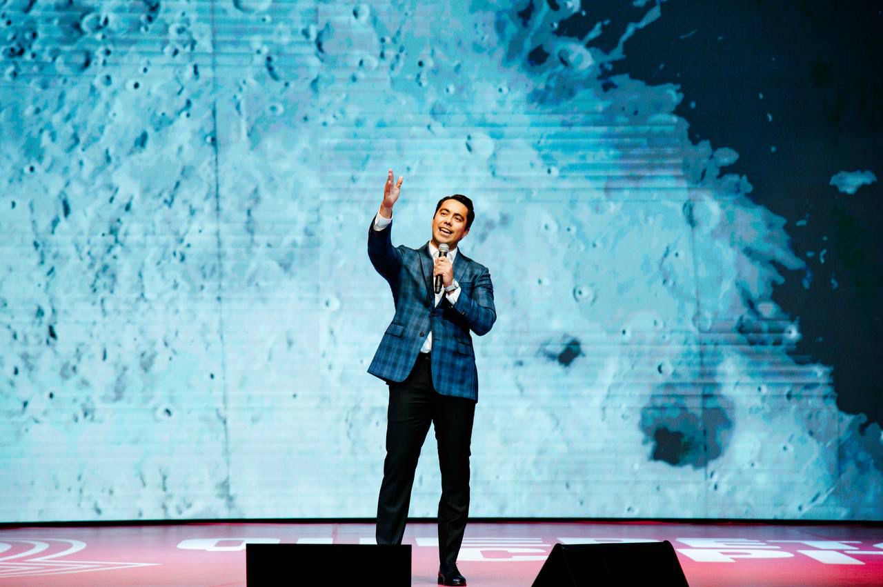 WhatsApp Image 2025-10-13 at 10.34.45 AM(2) Imagen de Presenta Felifer Macías: Una mirada al futuro de Querétaro 16