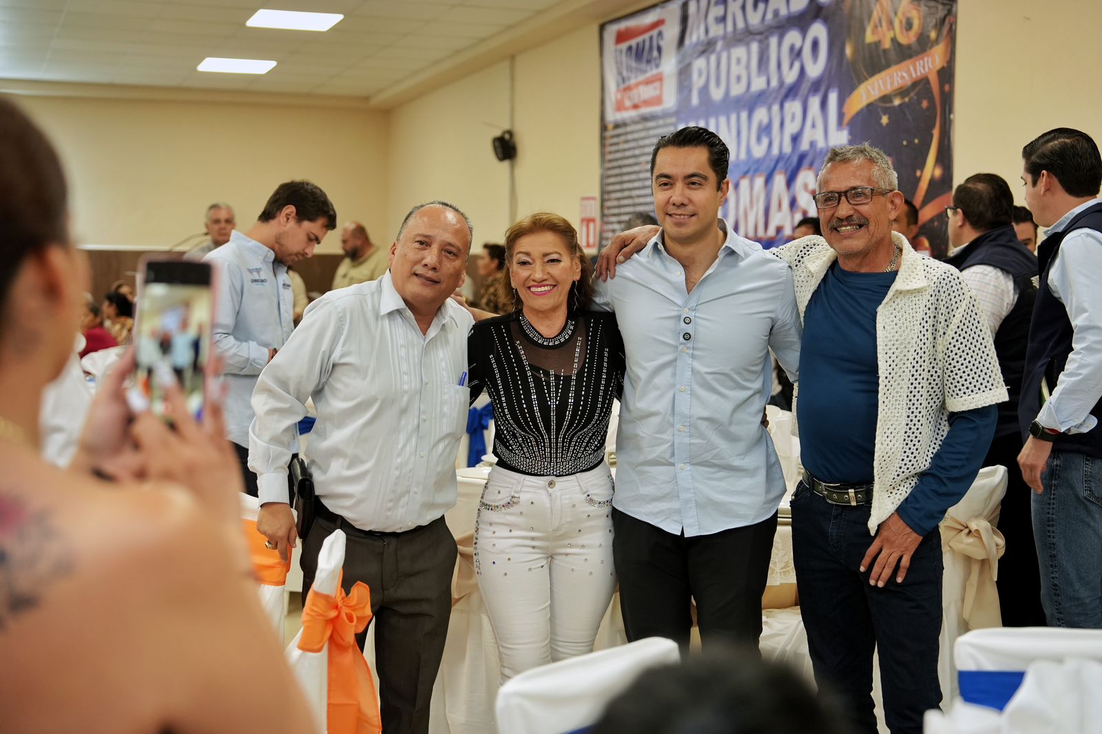 Imagen de Acude Felifer Macías al 46 Aniversario del Mercado de Lomas de Casa Blanca 2