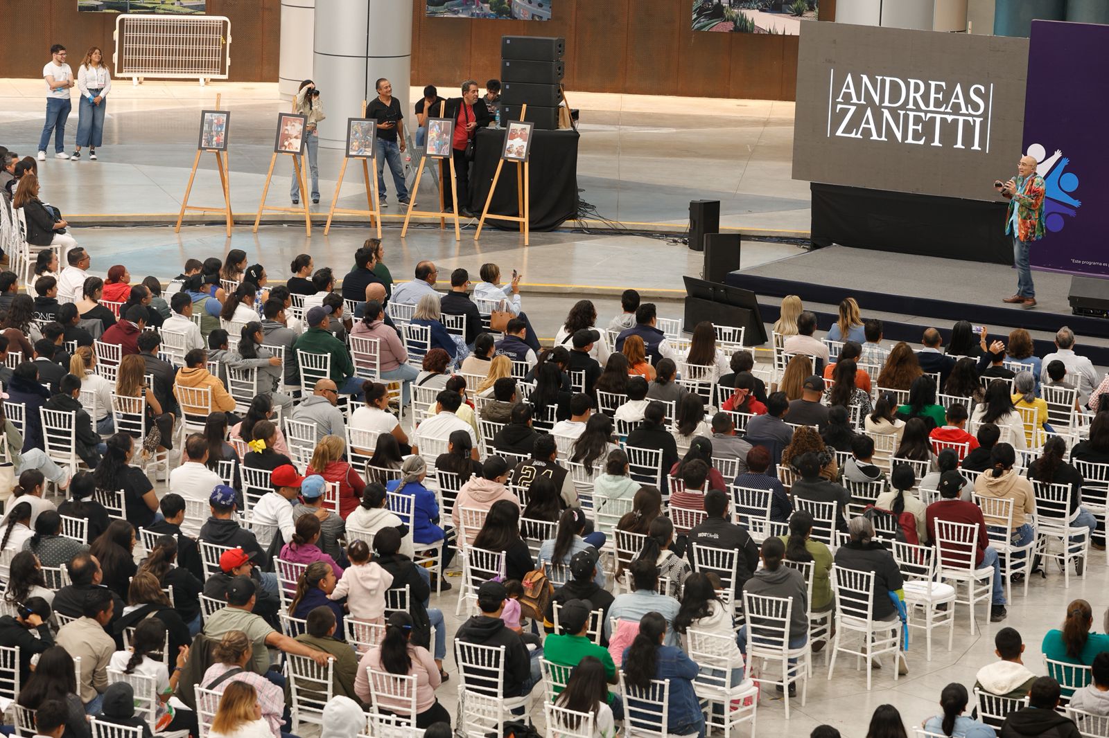 WhatsApp Image 2025-10-27 at 10.37.45 AM Imagen de Inaugura Felifer Macías el Tercer Congreso Municipal de las Familias 15