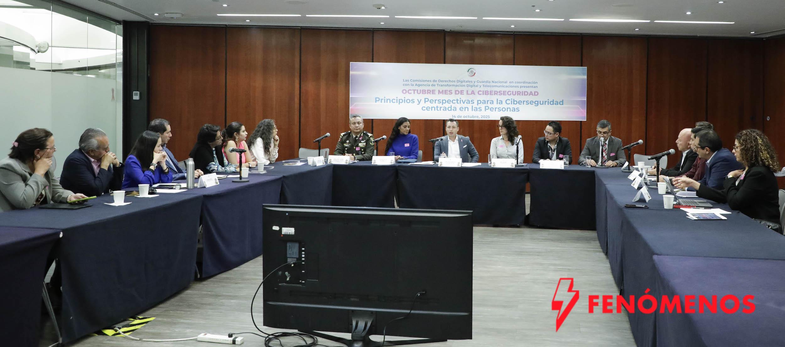 Dialogan en el Senado sobre seguridad en el espacio digital