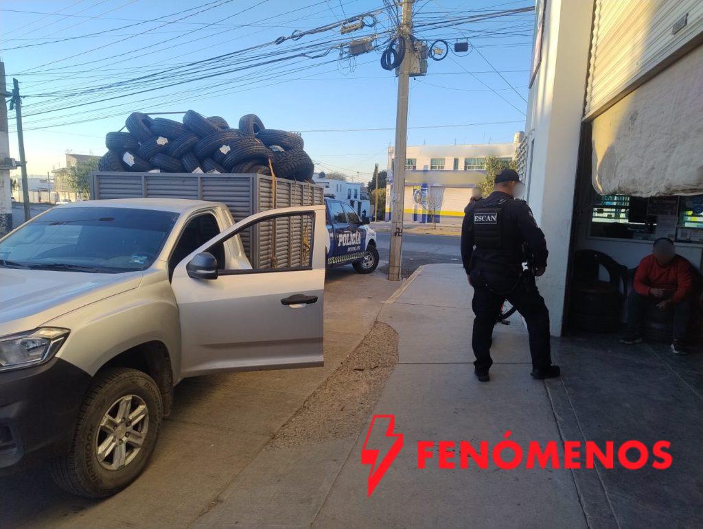 Recupera Escuadrón Antiextorsión vehículo robado valuado en 450 mil pesos en San Luis de la Paz 