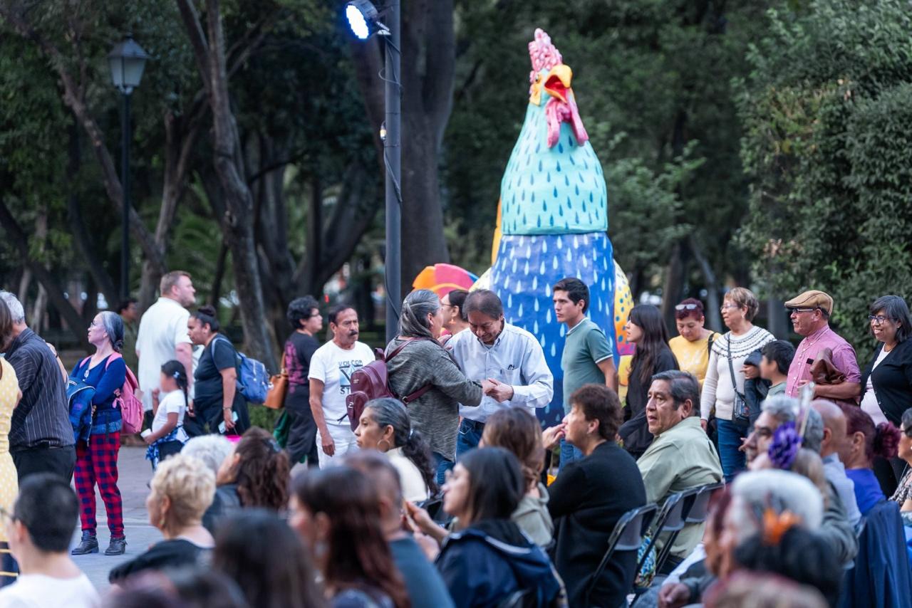 Imagen de Más de 75 mil personas se dieron cita en el Festival de Día de Muertos en la Alameda Hidalgo 2