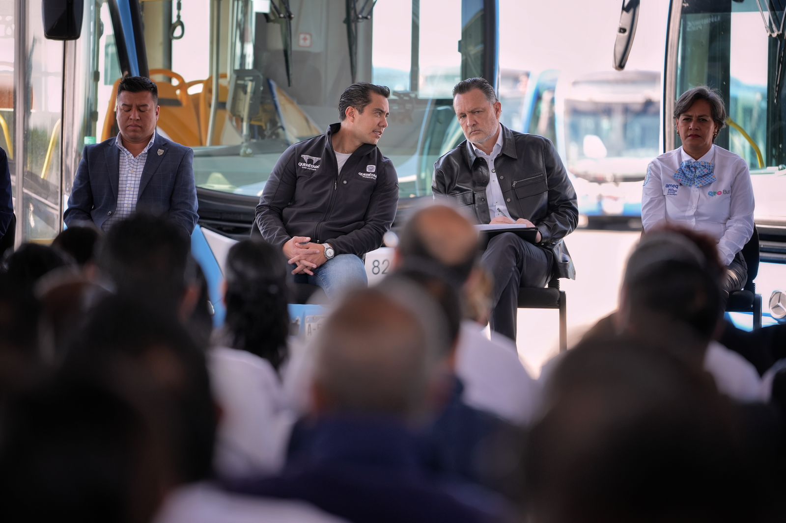 WhatsApp Image 2025-11-05 at 10.07.30 AM(1) Imagen de Acompaña Felifer Macías al Gobernador en la inauguración de la segunda etapa del patio de operaciones de Qrobus 4