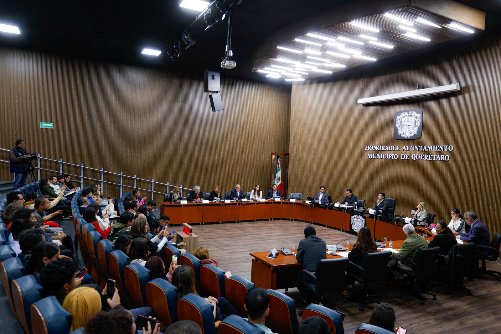 Imagen de Aprueba el Ayuntamiento de Querétaro reformar diversas disposiciones del reglamento para el Funcionamiento de Establecimientos Mercantiles 5