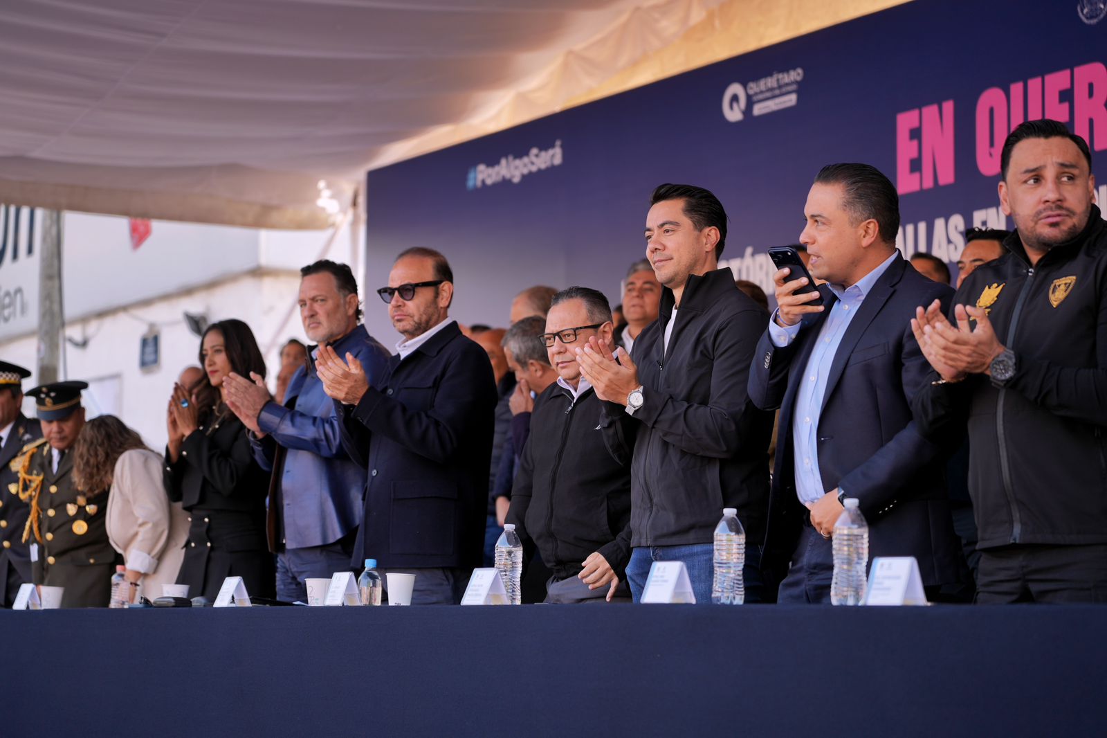 WhatsApp Image 2025-11-18 at 3.41.11 PM(2) Imagen de Acude Felifer Macías al Desfile Cívico Deportivo Conmemorativo al CXV Aniversario de la Revolución Mexicana 21