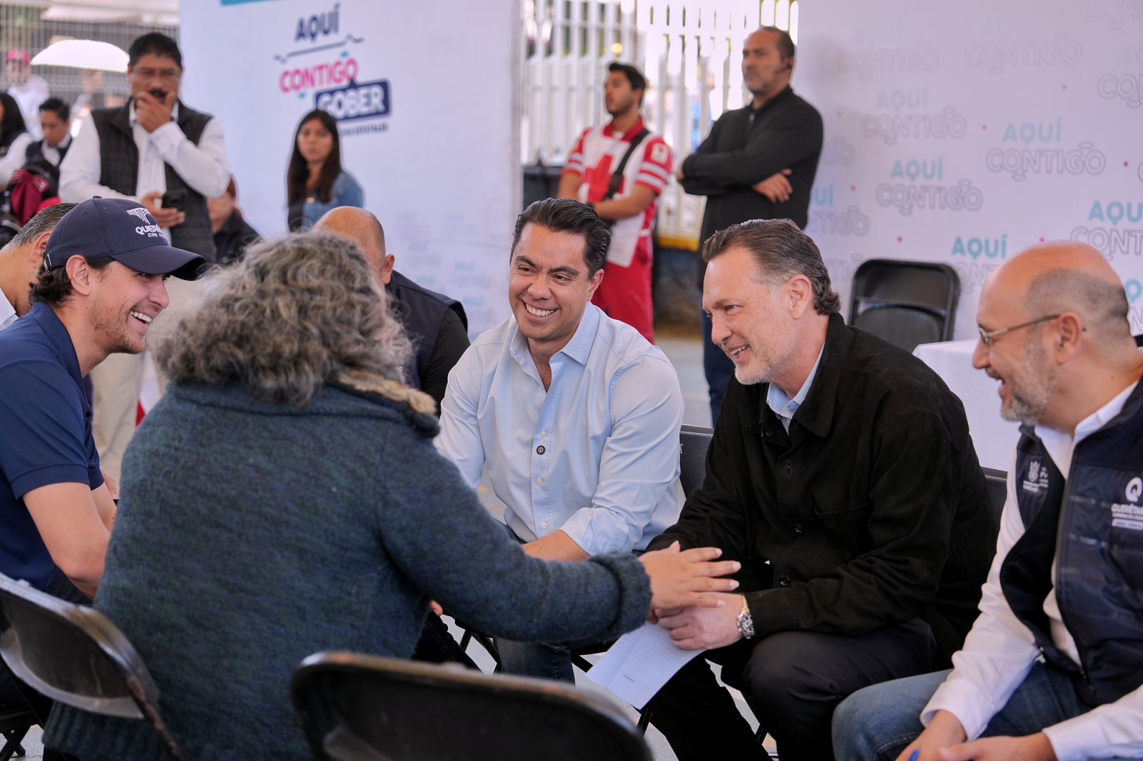 WhatsApp Image 2025-11-19 at 3.39.34 PM(1) Imagen de Asiste Felifer Macías a la Jornada Aquí Contigo 10