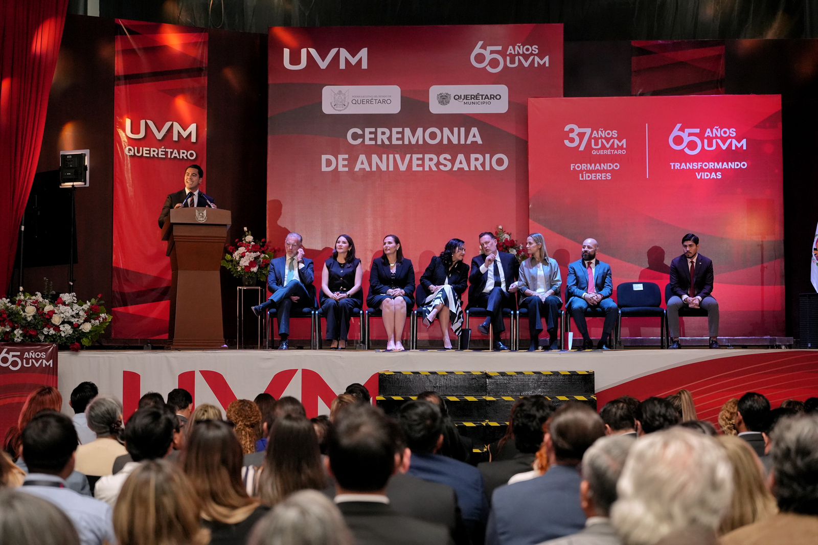 Imagen de Acude Felifer Macías al 65° Aniversario de la UVM y 37° Aniversario del Campus Querétaro 4