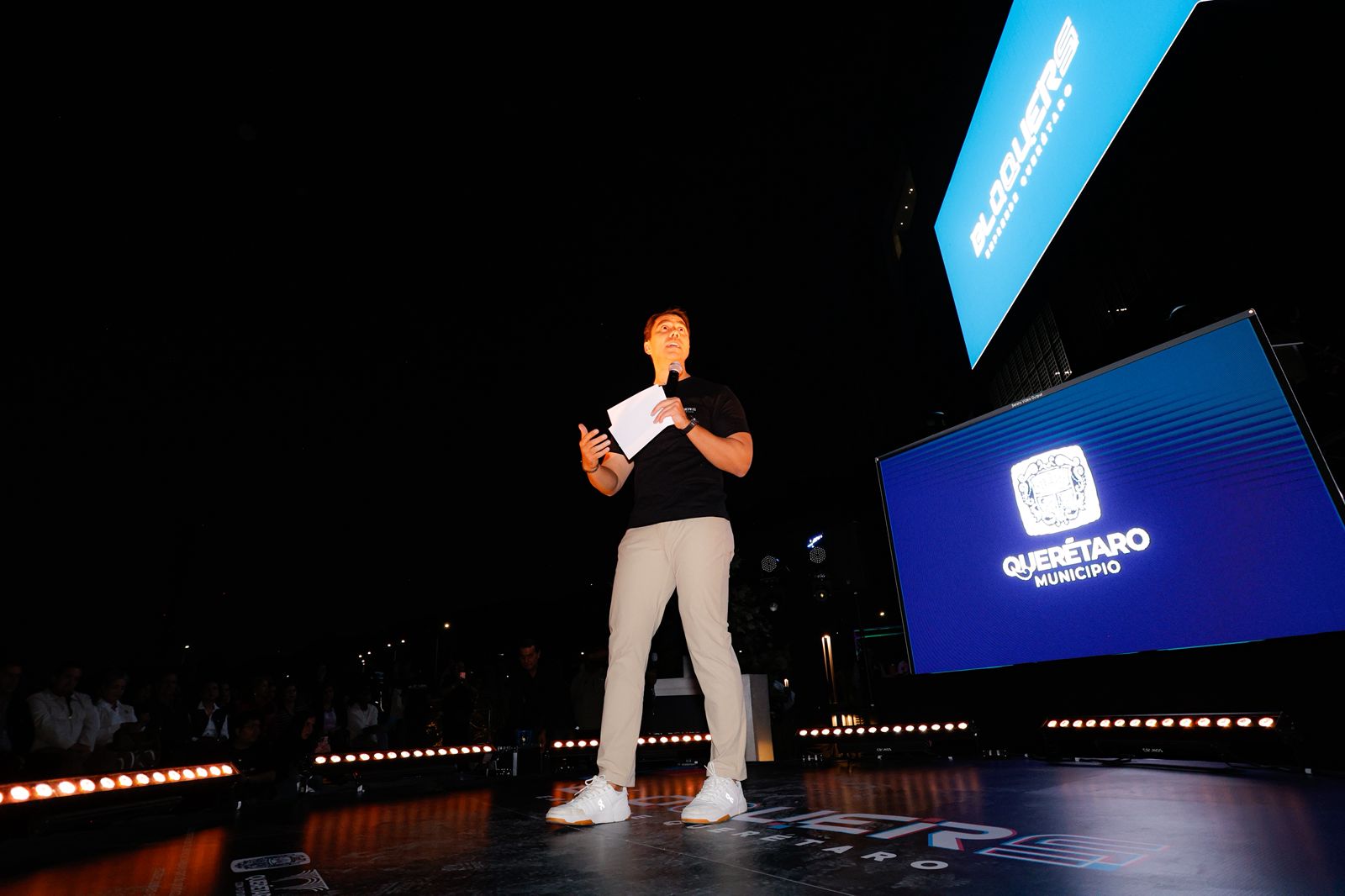 WhatsApp Image 2025-11-24 at 10.36.12 PM(1) Imagen de Presenta Felifer Macías marca Bloquers 9