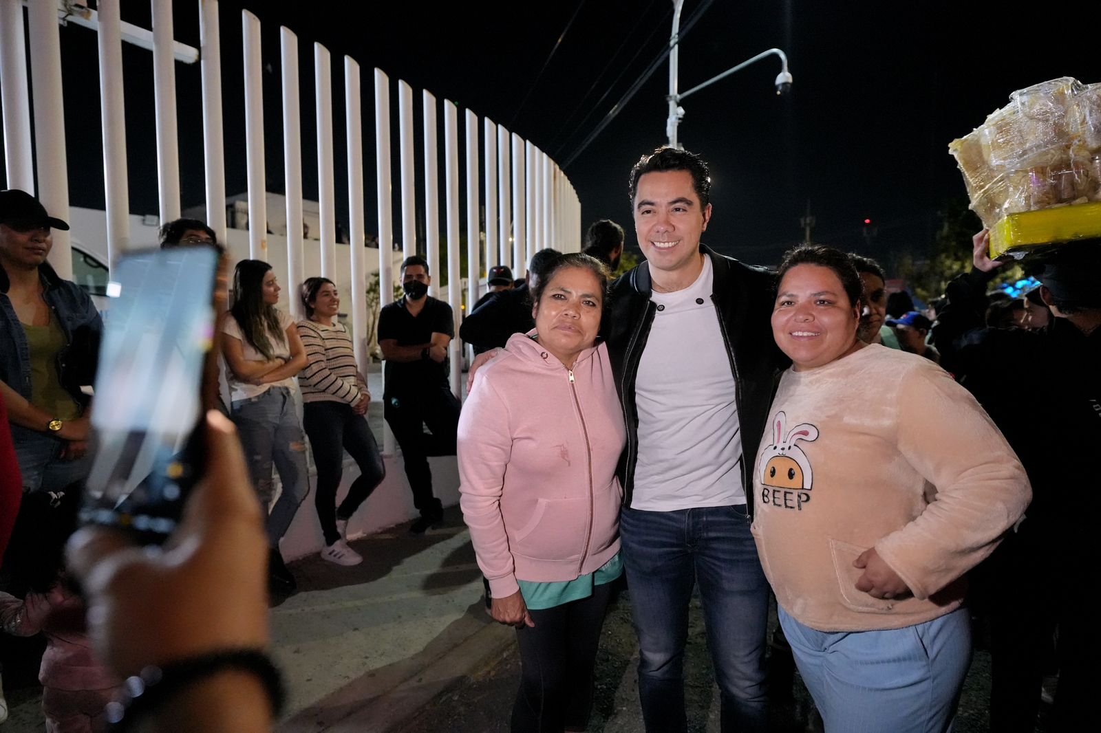 WhatsApp Image 2025-11-24 at 9.52.34 AM(1) Imagen de Miles de personas disfrutan de la Caravana Coca-Cola 21