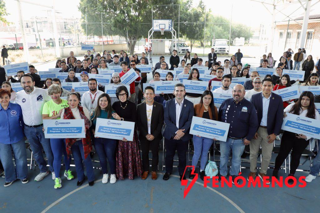 DIF Estatal y Nuevo Comienzo entregan equipamiento a centro Nuevo Amanecer