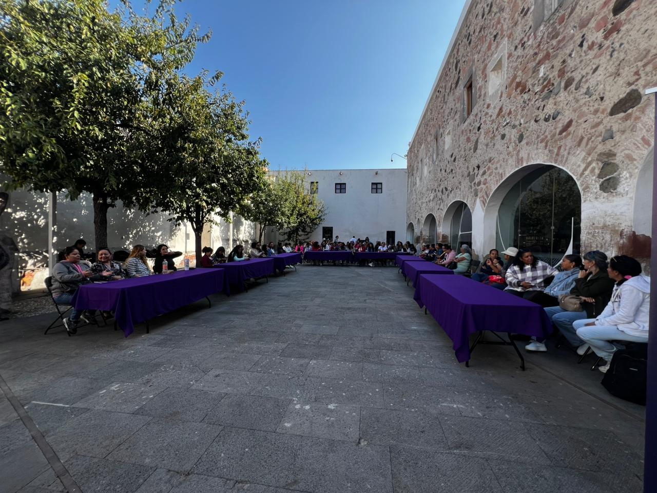 Imagen de Encuentro entre el arte y el empoderamiento reunió a 170 mujeres en el Museo de Arte Contemporáneo 9