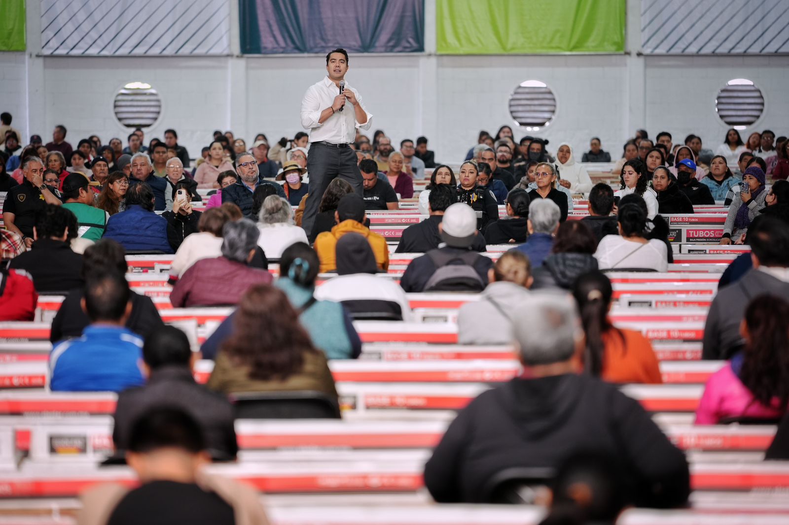 WhatsApp Image 2025-12-09 at 3.49.18 PM(5) Imagen de Felifer Macías alcanza la meta: 8 mil calentadores solares para fortalecer la economía familiar 15