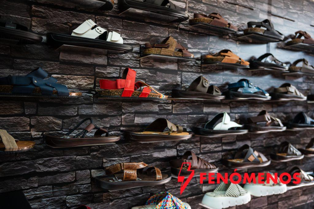 Gobierno de la Gente impulsa sueños que cruzan fronteras: Maestro Zapatero, tradición que hoy camina al mundo