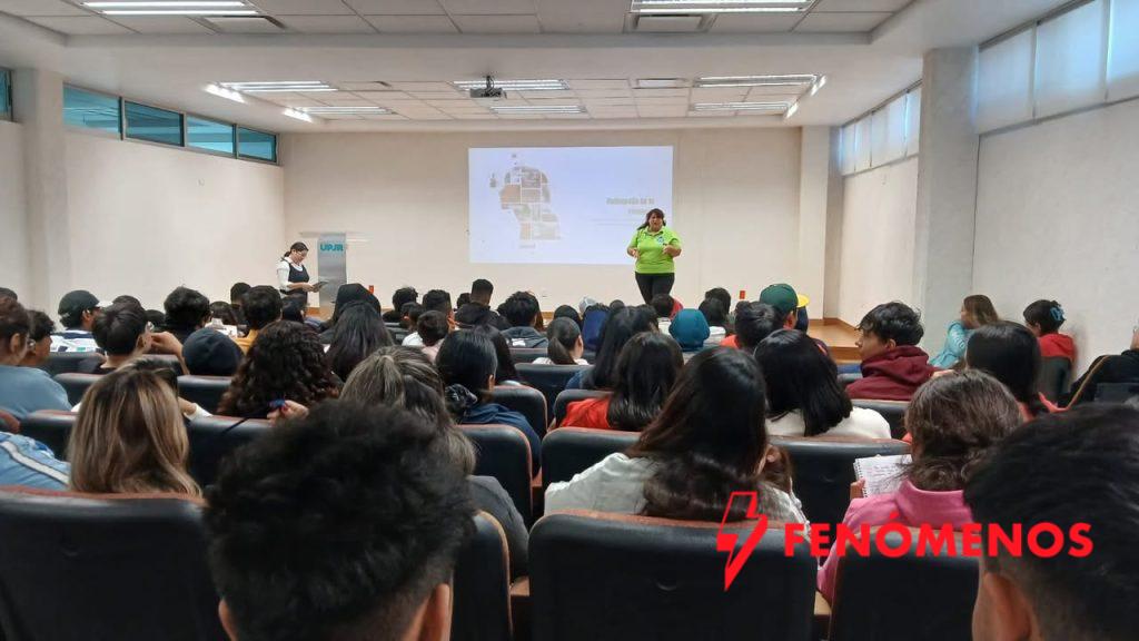 SSG sensibiliza sobre Violencia de Género en la Universidad Politécnica de Santa Cruz de Juventino Rosas.