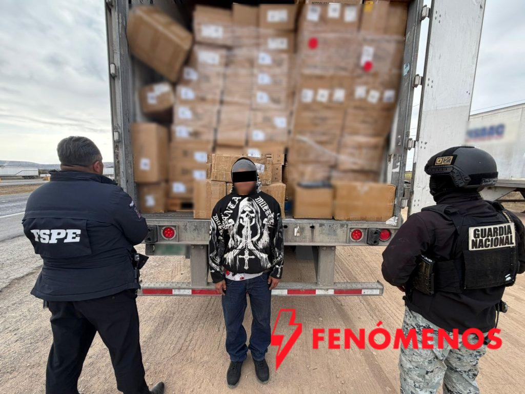 Secretaría de Seguridad y Paz asegura tractocamión con 24 toneladas de electrónicos en San Diego de la Unión 