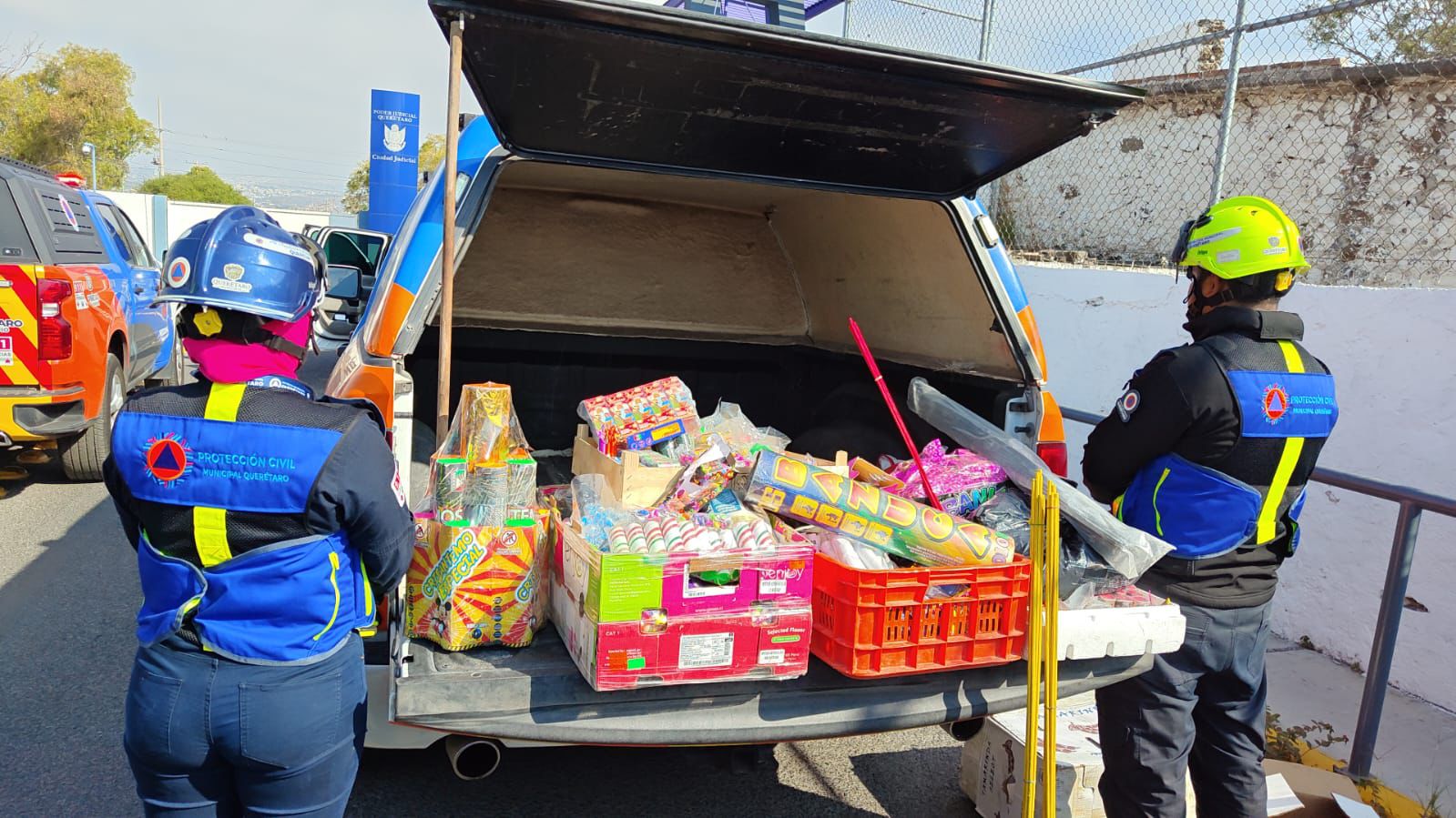 Imagen de Protección Civil realiza operativo contra pirotecnia ilegal en el Mercado de Abastos 3