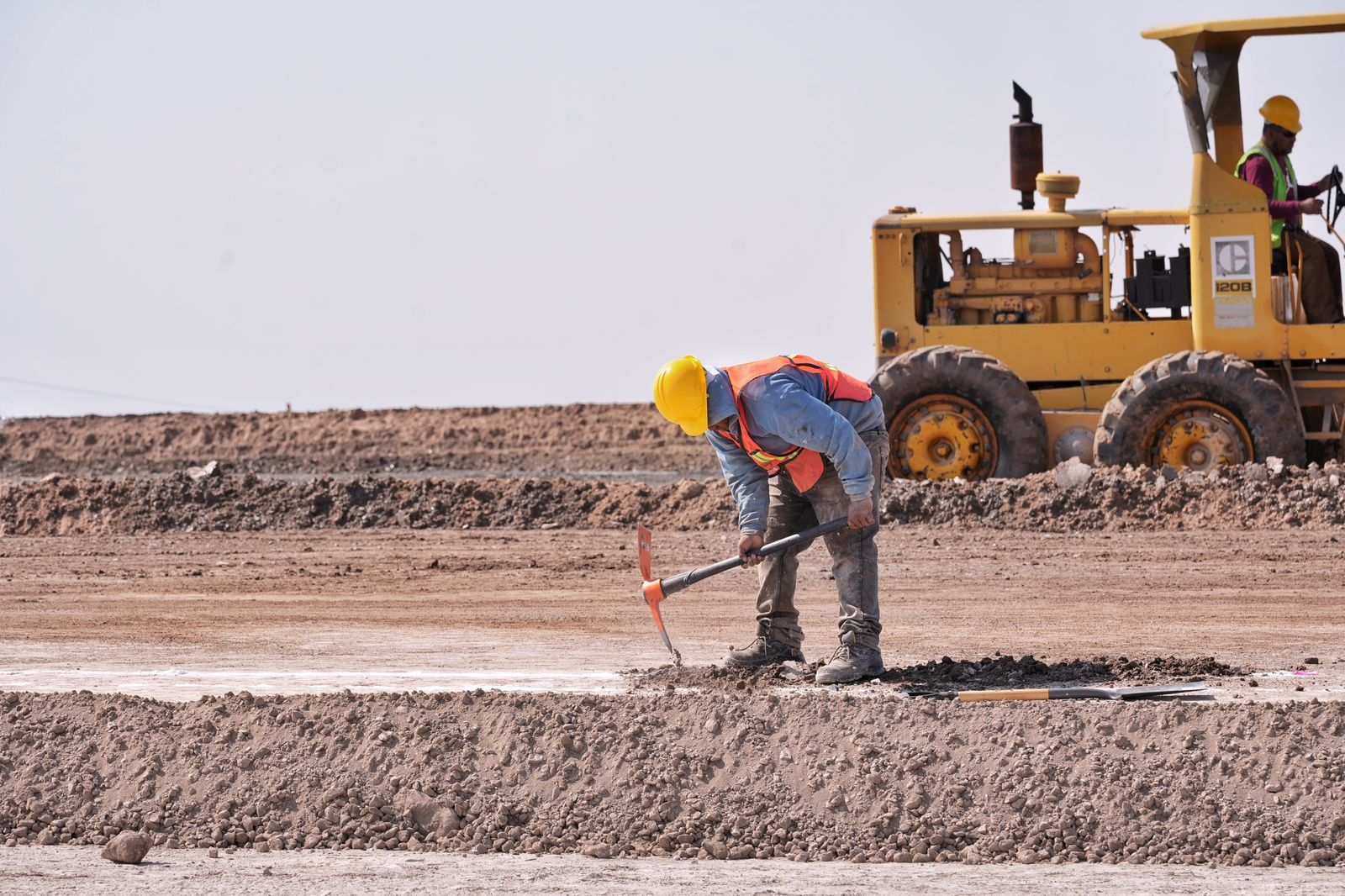 Imagen de Informa Felifer Macías inicio de la unidad deportiva de la UAQ Campus Aeropuerto 16