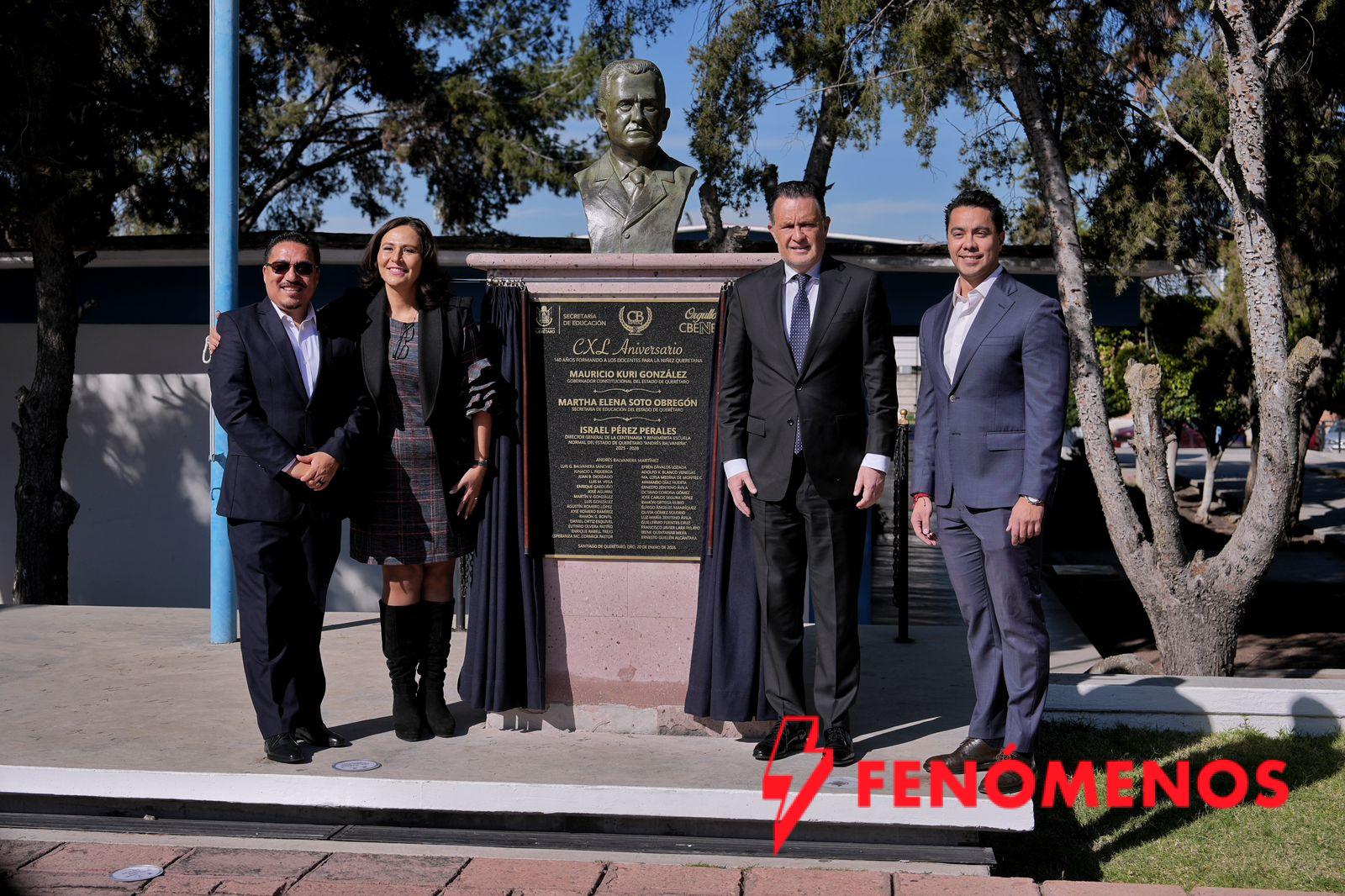 Acompaña Felifer Macías al gobernador Mauricio Kuri a Conmemoración del CXL Aniversario de la CBENEQ
