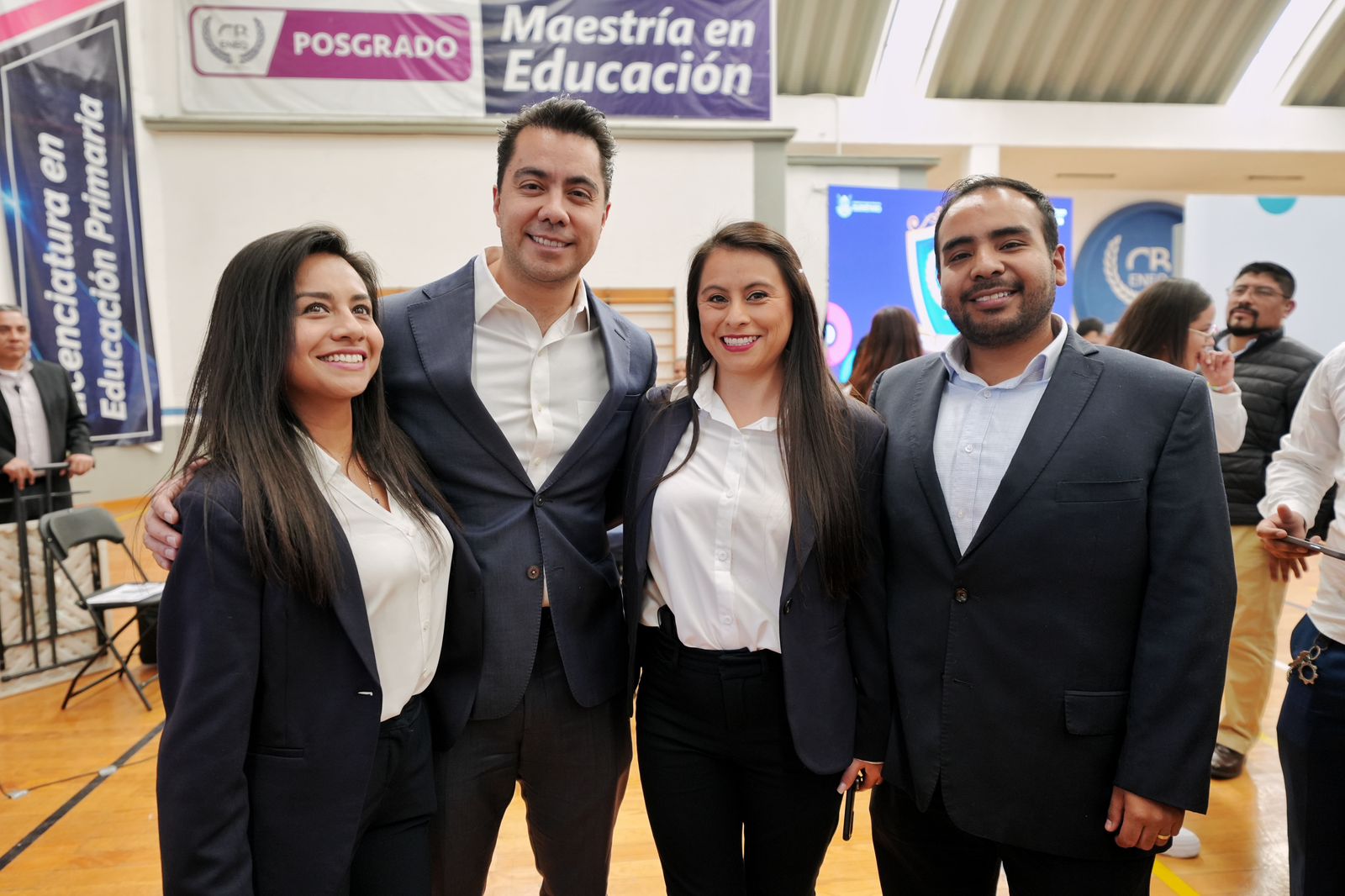 WhatsApp Image 2026-01-26 at 1.46.53 PM (2) Imagen de Acompaña Felifer Macías al gobernador Mauricio Kuri a Conmemoración del CXL Aniversario de la CBENEQ 2