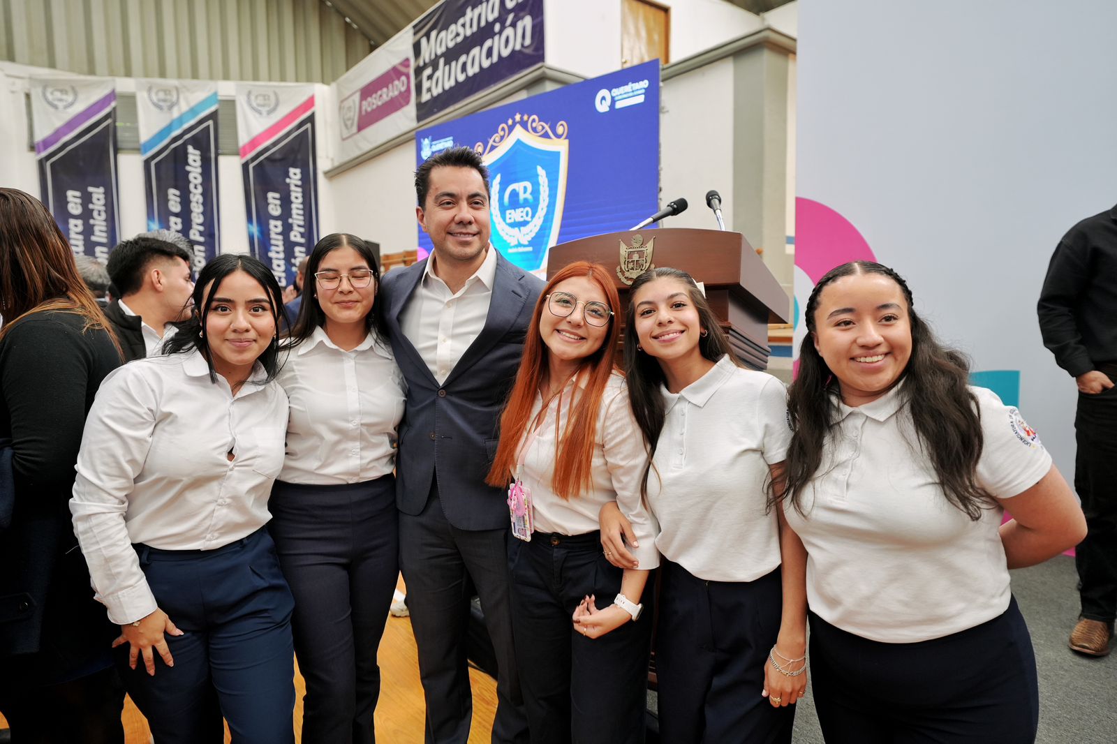 WhatsApp Image 2026-01-26 at 1.46.53 PM (3) Imagen de Acompaña Felifer Macías al gobernador Mauricio Kuri a Conmemoración del CXL Aniversario de la CBENEQ 3