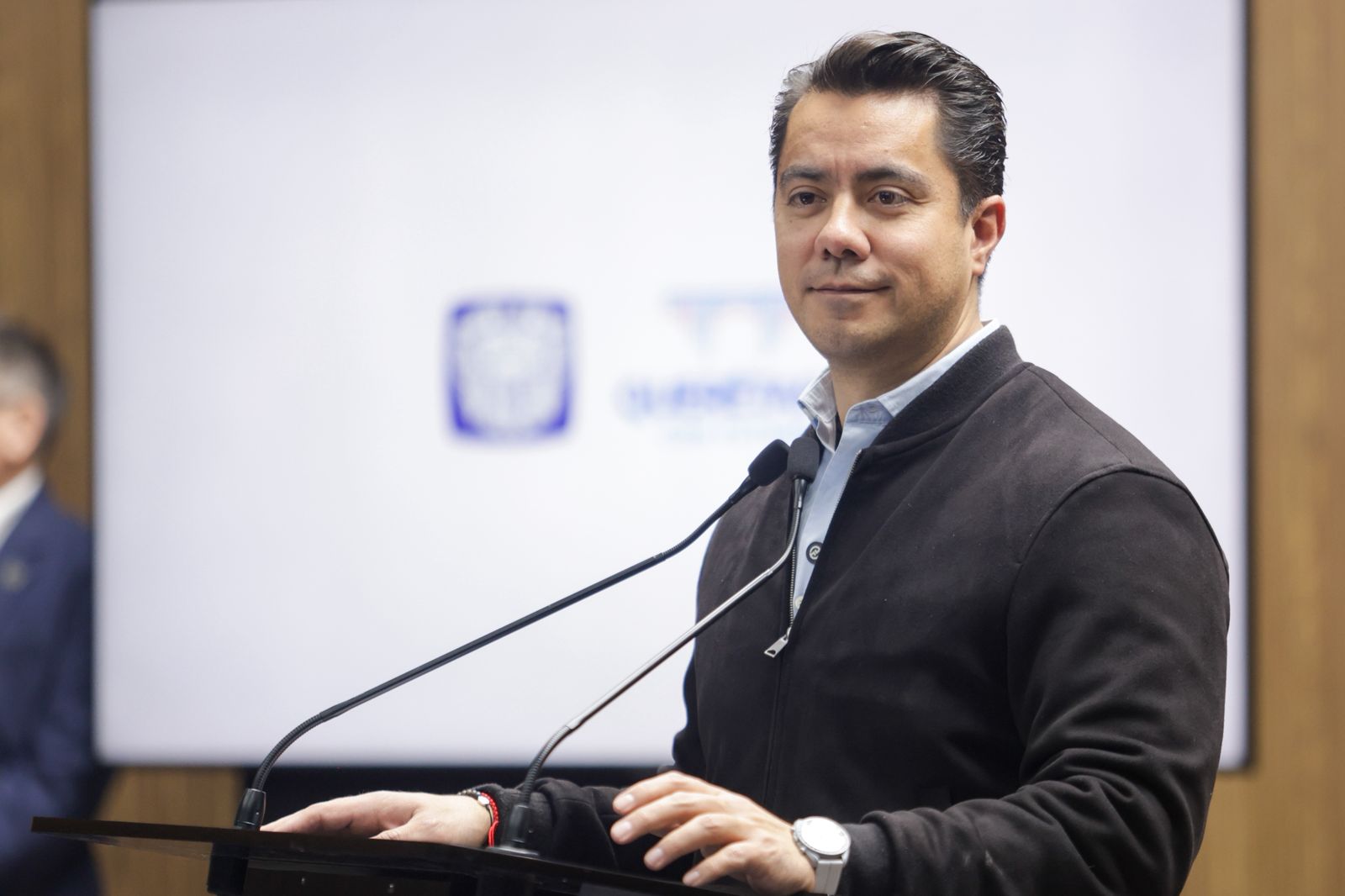 5eca5dcd-454e-46a2-b7b1-f0d1101f4327 Imagen de Recauda Municipio de Querétaro 71 por ciento de lo estimado en la Ley de Ingresos: Felifer Macías 11