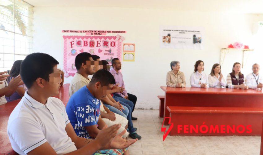 Reciben adolescentes en internamiento constancias tras concluir cursos impartidos por ITACE-ICAT