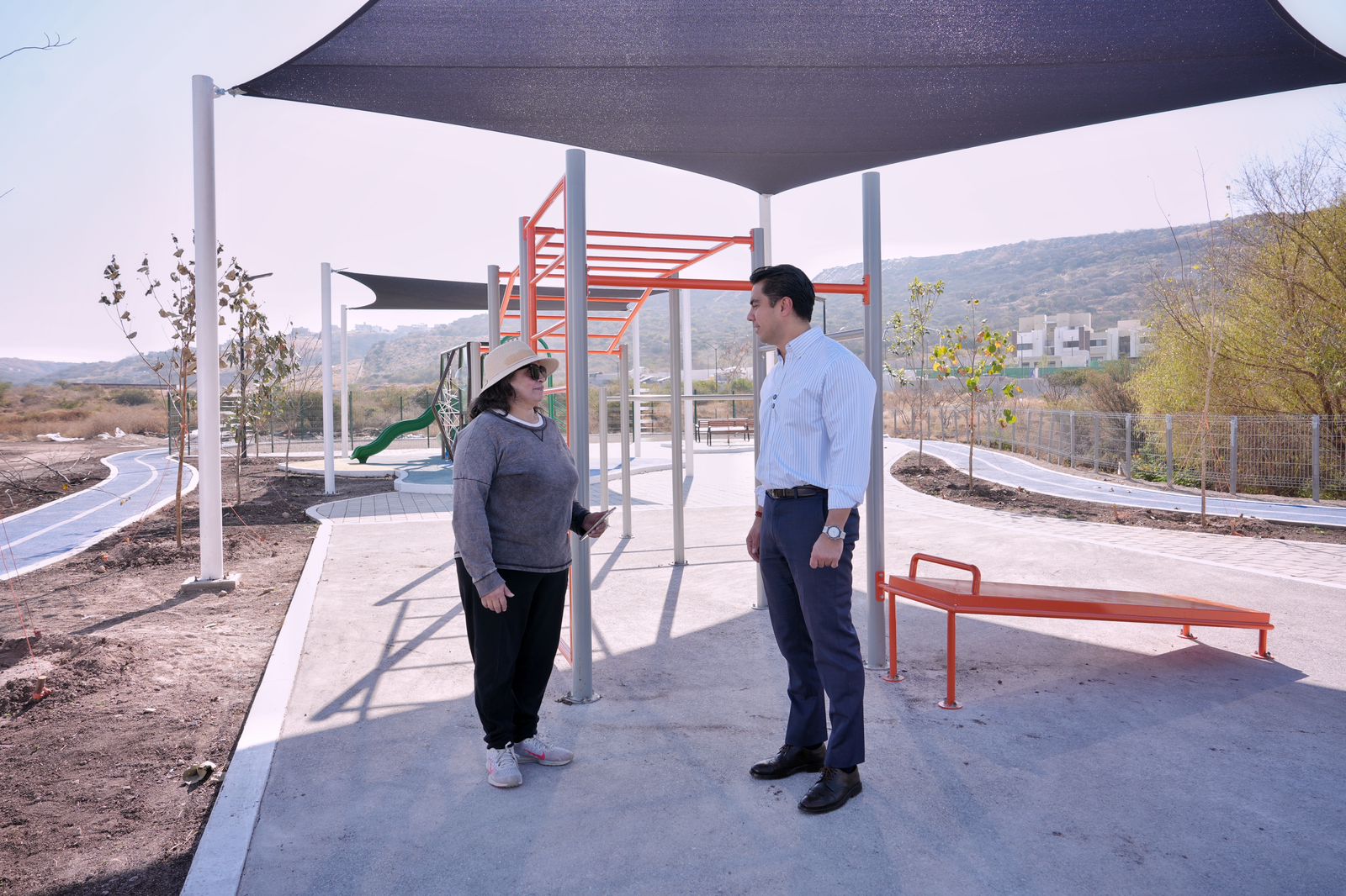 Imagen de Entrega Felifer Macías nuevo parque en la colonia Palmares 23