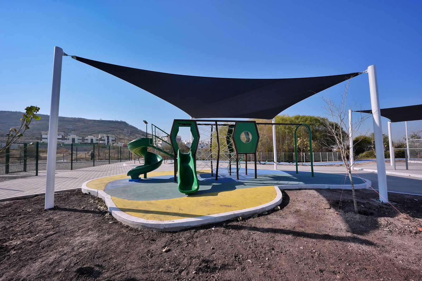 Imagen de Entrega Felifer Macías nuevo parque en la colonia Palmares 20