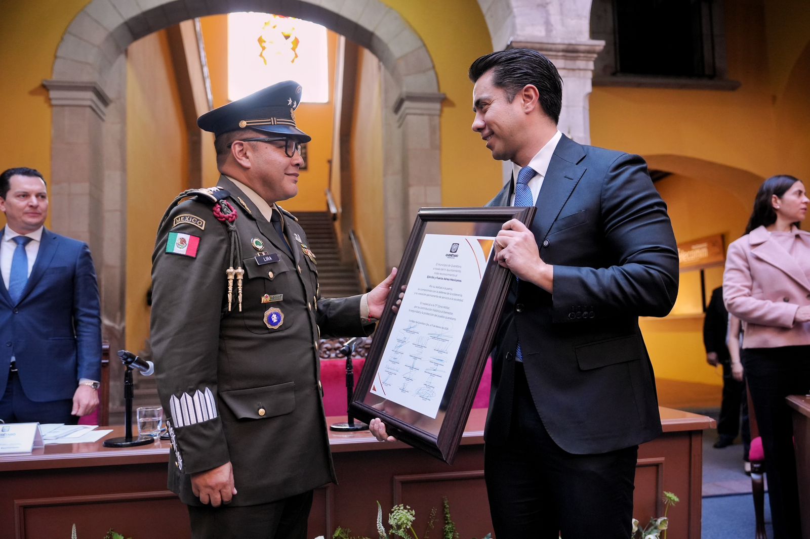 WhatsApp Image 2026-02-17 at 13.46.06 Imagen de Encabeza Felifer Macías sesión solemne de Cabildo con el Ejército Mexicano y Fuerza Aérea 7