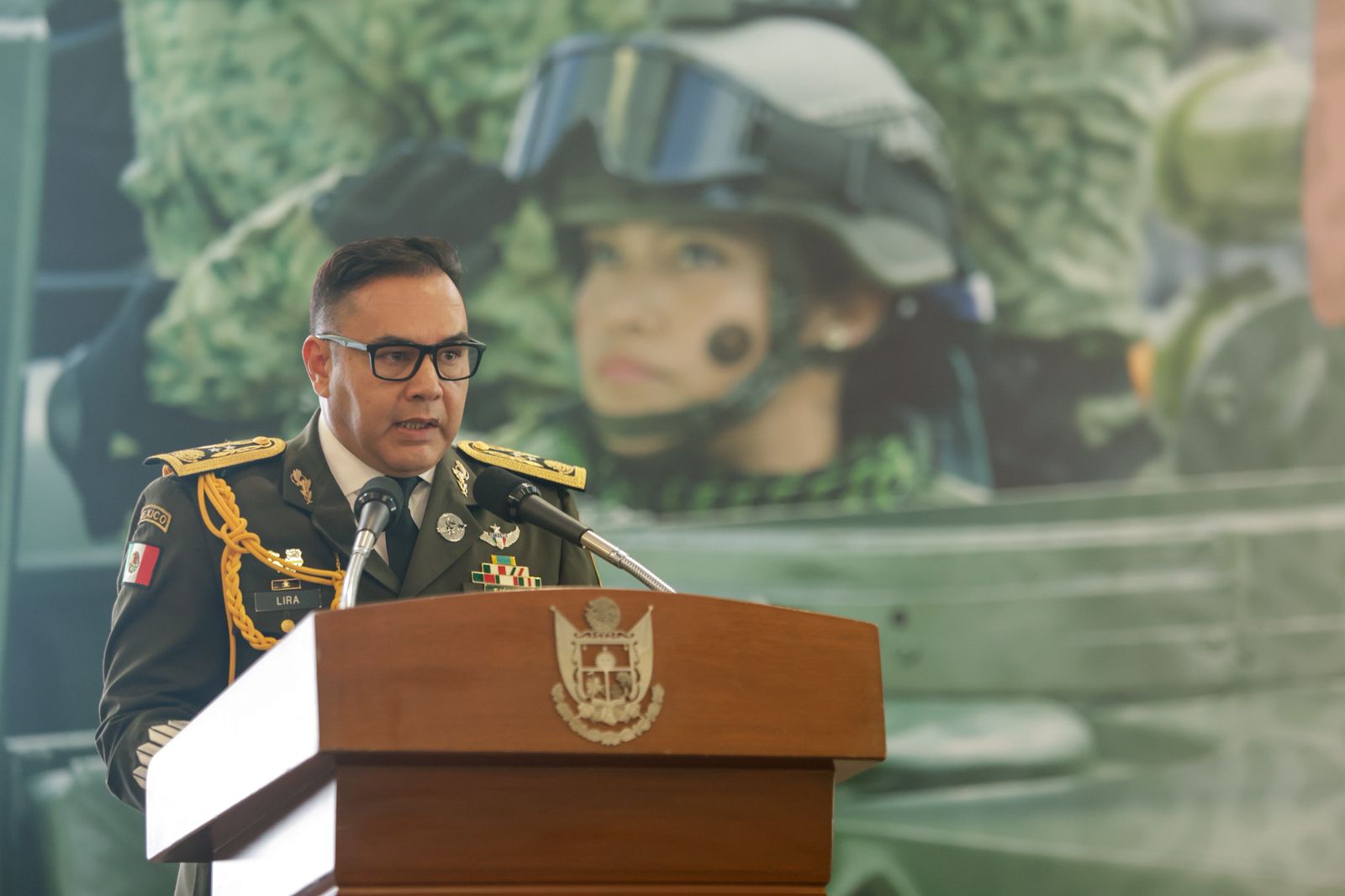 Imagen de Acompaña Felifer Macías al Gobernador en el Desayuno Conmemorativo por el CXIII Aniversario del Ejército Mexicano 5