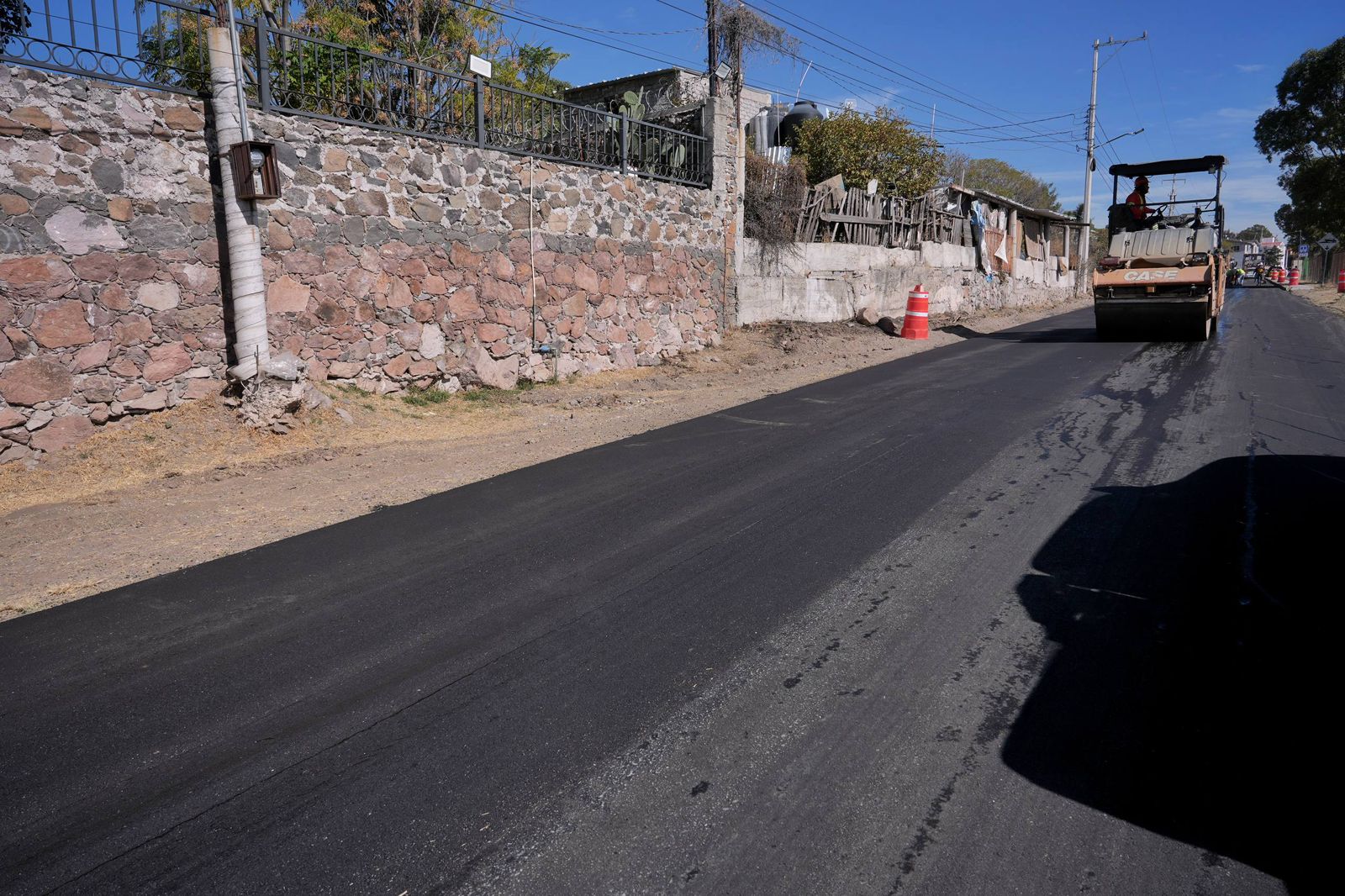 Imagen de Vamos a meter orden en Santa Rosa Jáuregui con caminos dignos: Felifer Macías 6