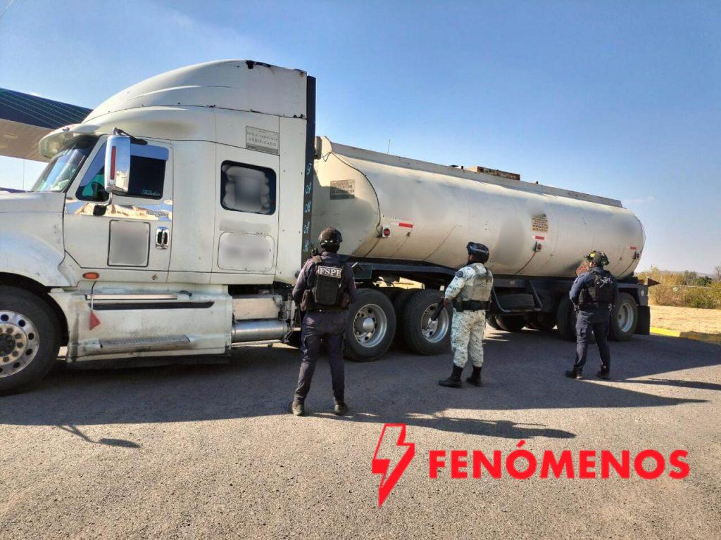 Aseguran FSPE más de 31 mil litros de hidrocarburo en Juventino Rosas 