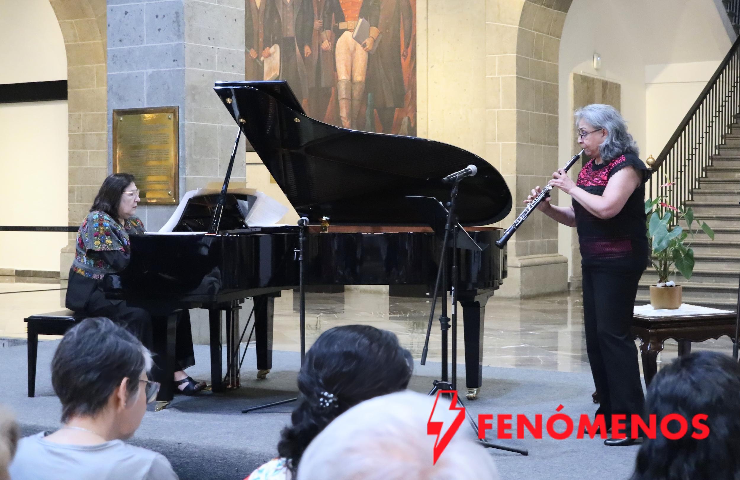 Virtuosas del oboe y el piano interpretan piezas de mujeres compositoras de diferentes épocas