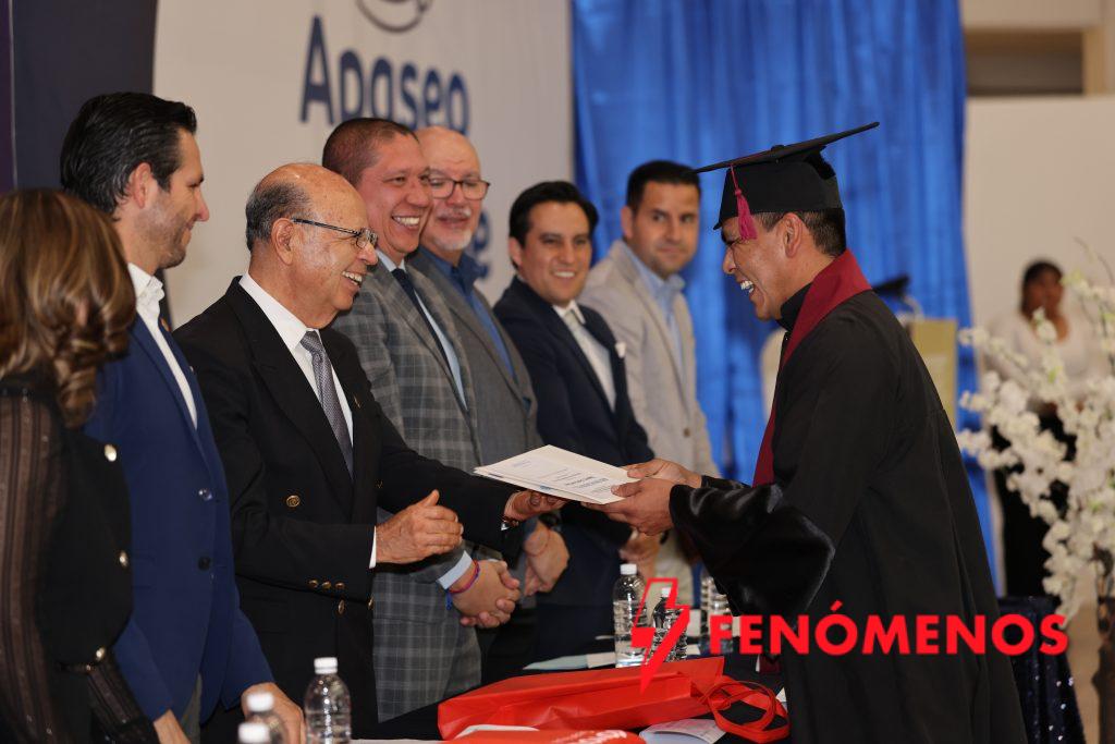 La Universidad SABES egresa a más de 1,200 nuevos profesionistas para Guanajuato