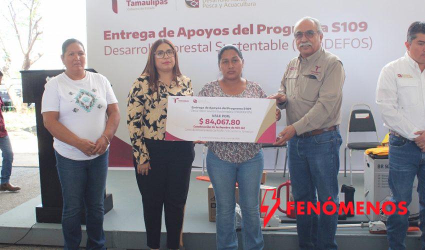 Entrega gobierno estatal apoyos para fortalecer el sector forestal en Tamaulipas