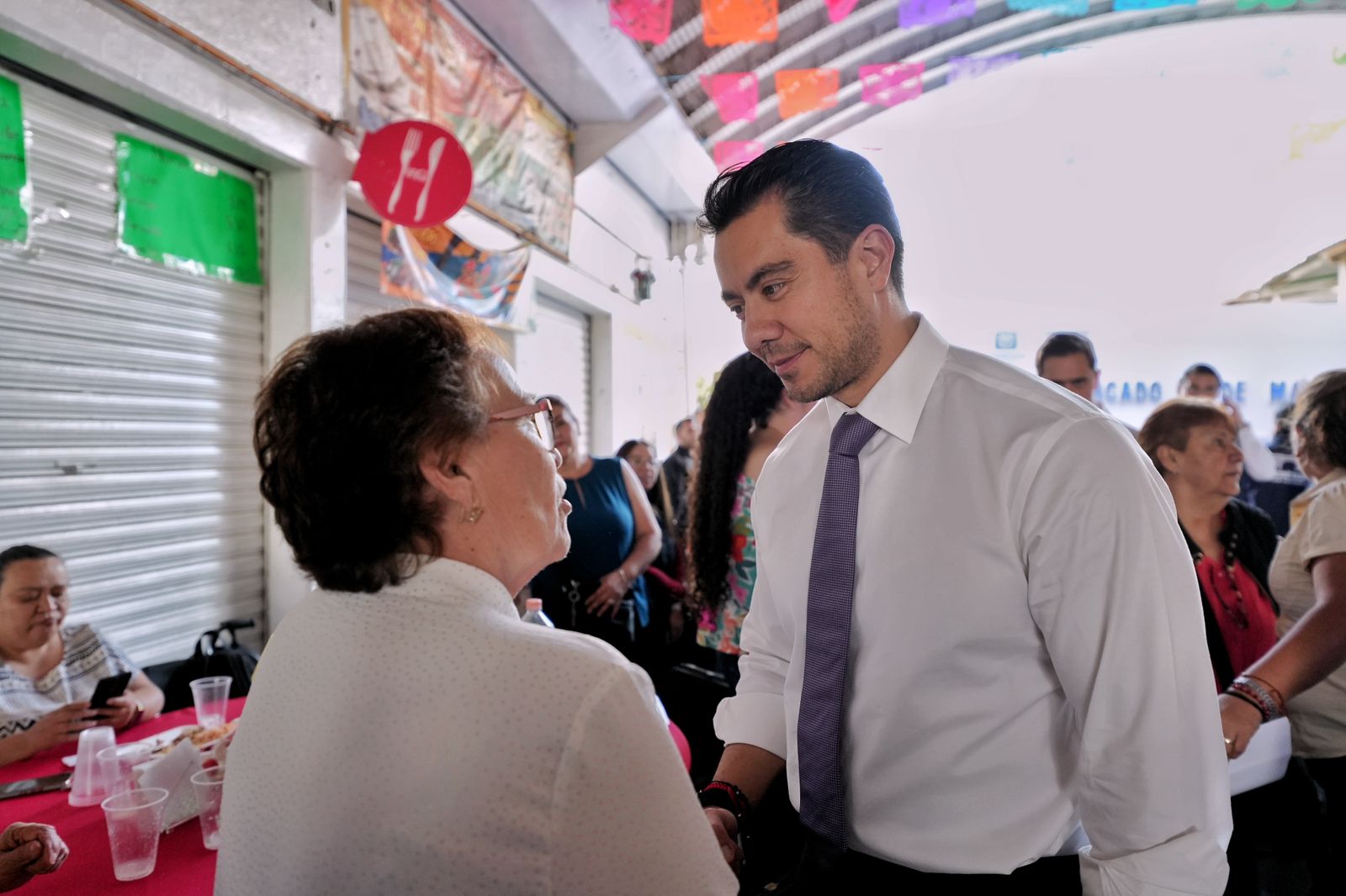 Imagen de Fortalece Felifer Macías la protección hacia las mujeres 25