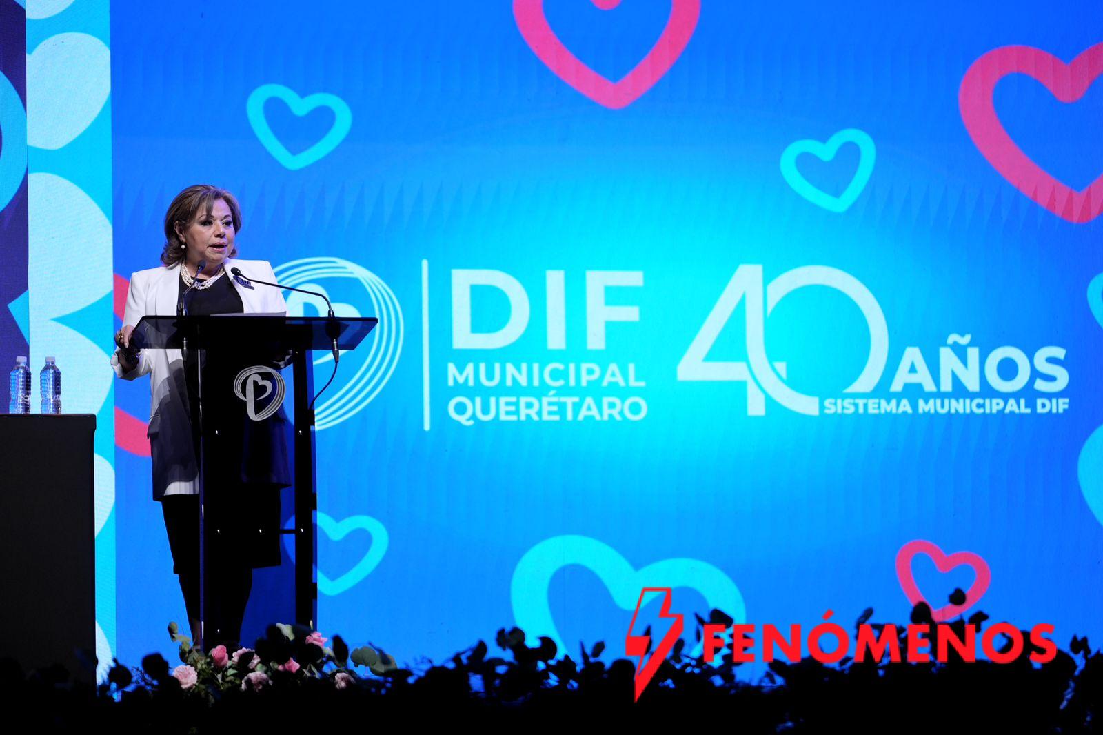 Reconoce Felifer Macías 40 años del DIF como pilar para fortalecer a las familias queretanas