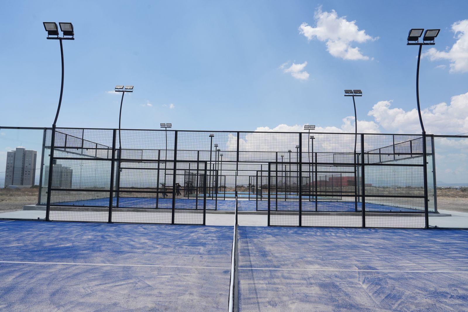 Imagen de Fomenta Felifer Macías el deporte con la primera etapa de la Unidad Deportiva UAQ Campus Aeropuerto 16