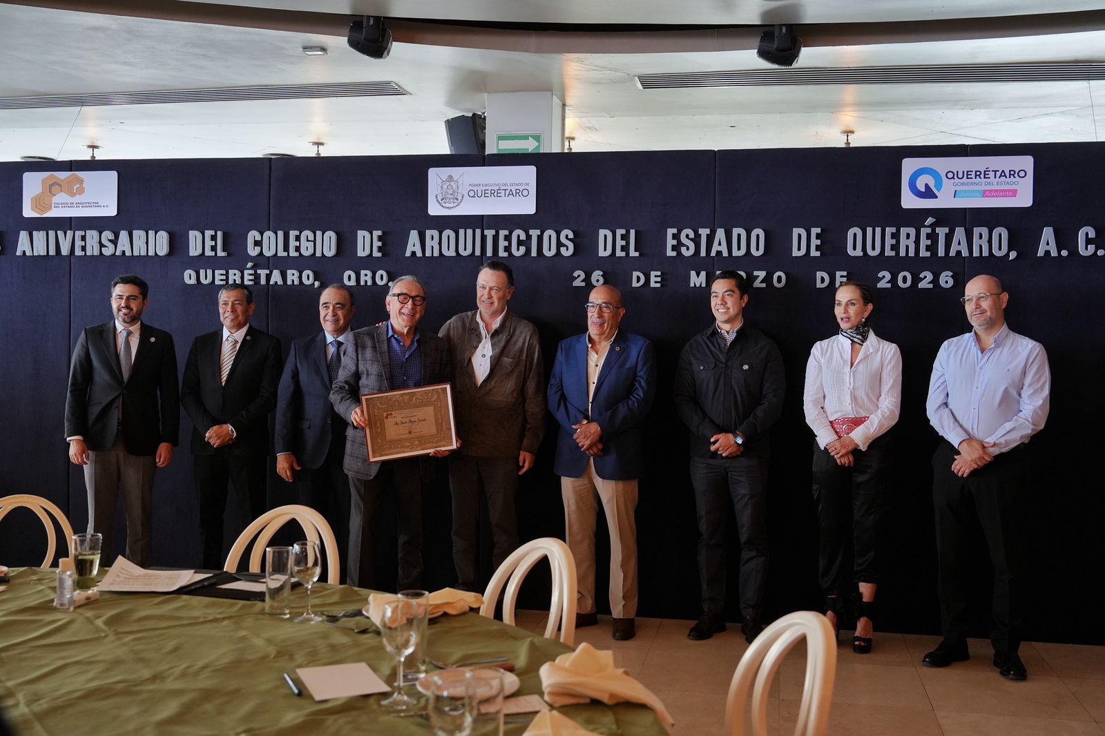 Imagen de Acude Felifer Macías al 54 Aniversario del Colegio de Arquitectos 6