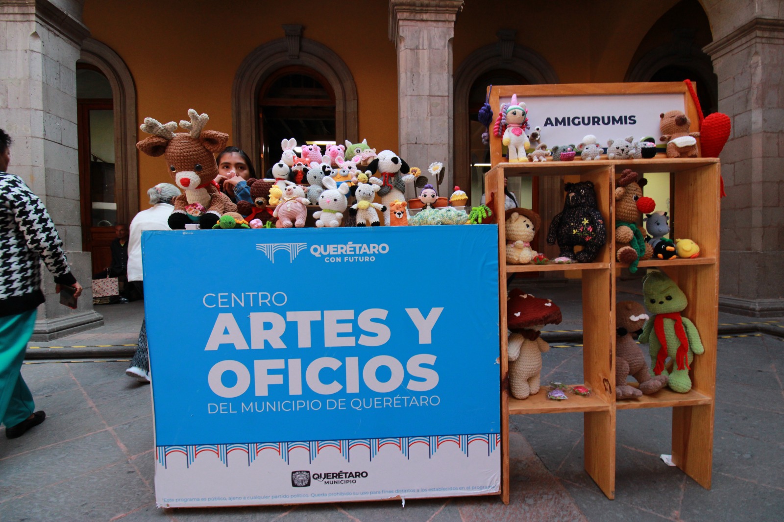 Imagen de Impulsa Felifer Macías el autoempleo con el Centro de Artes y Oficios en el Municipio de Querétaro 7