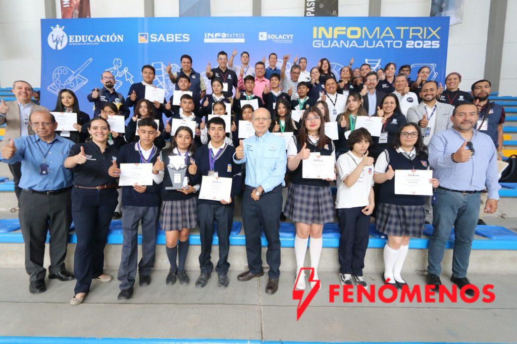 Estudiantes de Guanajuato brillan en Infomatrix 2025-2026 con múltiples medallas en competencias nacionales e internacionales.