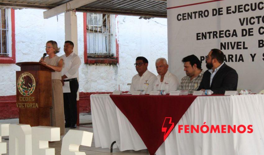 Transforma educación vidas en CEDES Victoria: entregan 52 certificados a PPLs