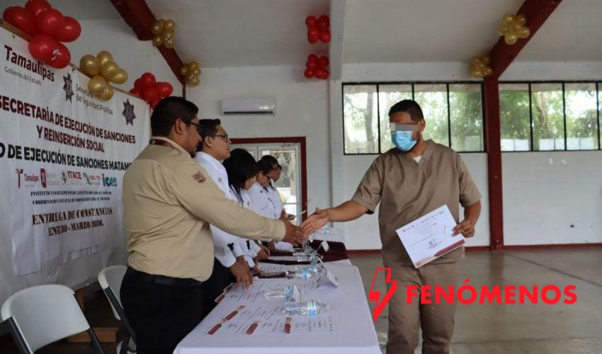 Entrega ITACE 256 constancias de capacitación laboral en CEDES Matamoros