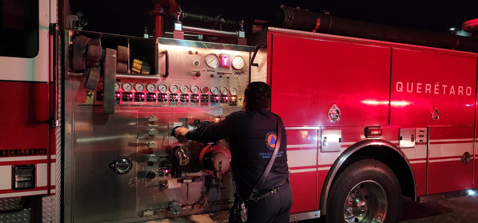 Imagen de Atiende Municipio de Querétaro incendio en Cerro Colorado 2